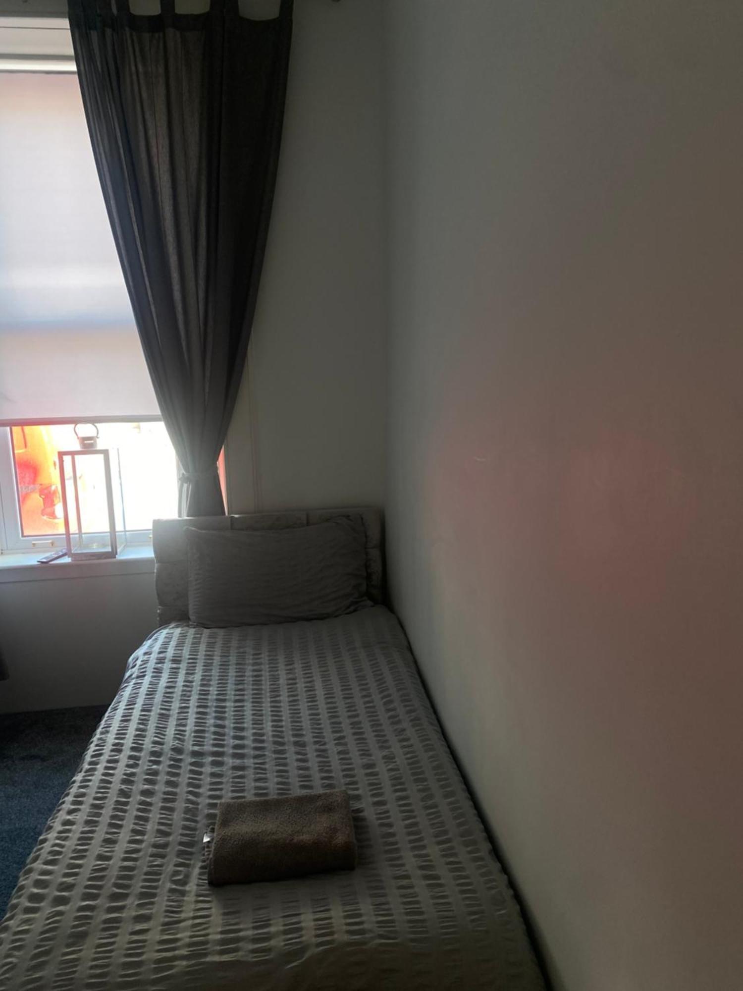 Maze Beach Getaway Apartment Ayr Exterior foto